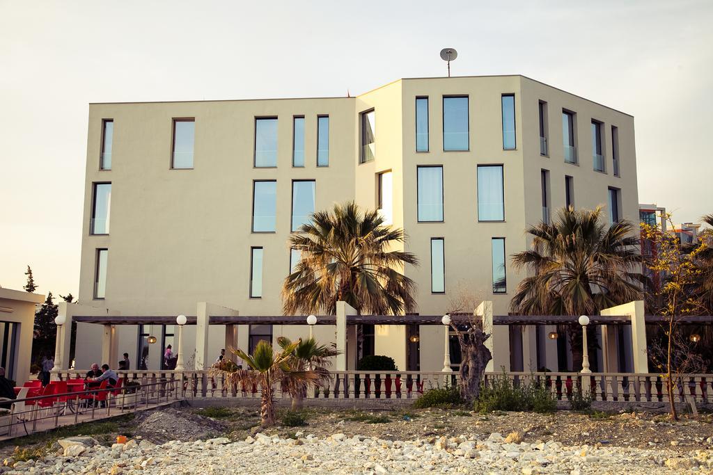 Hotel Bologna Vlorë Buitenkant foto